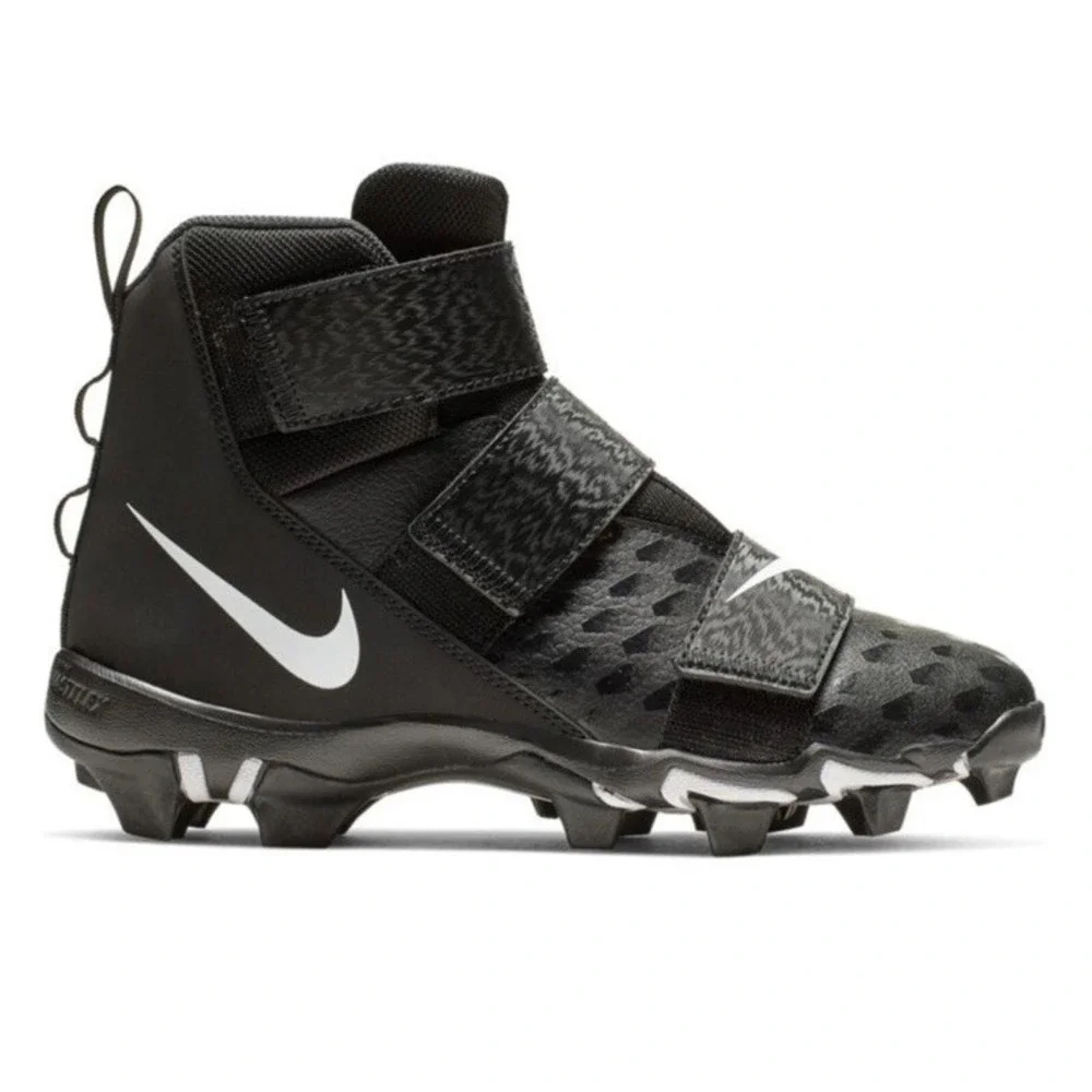 NIKE Force Savage 2 Shark Football Cleat Boys Size 10C Black White AQ7723-001